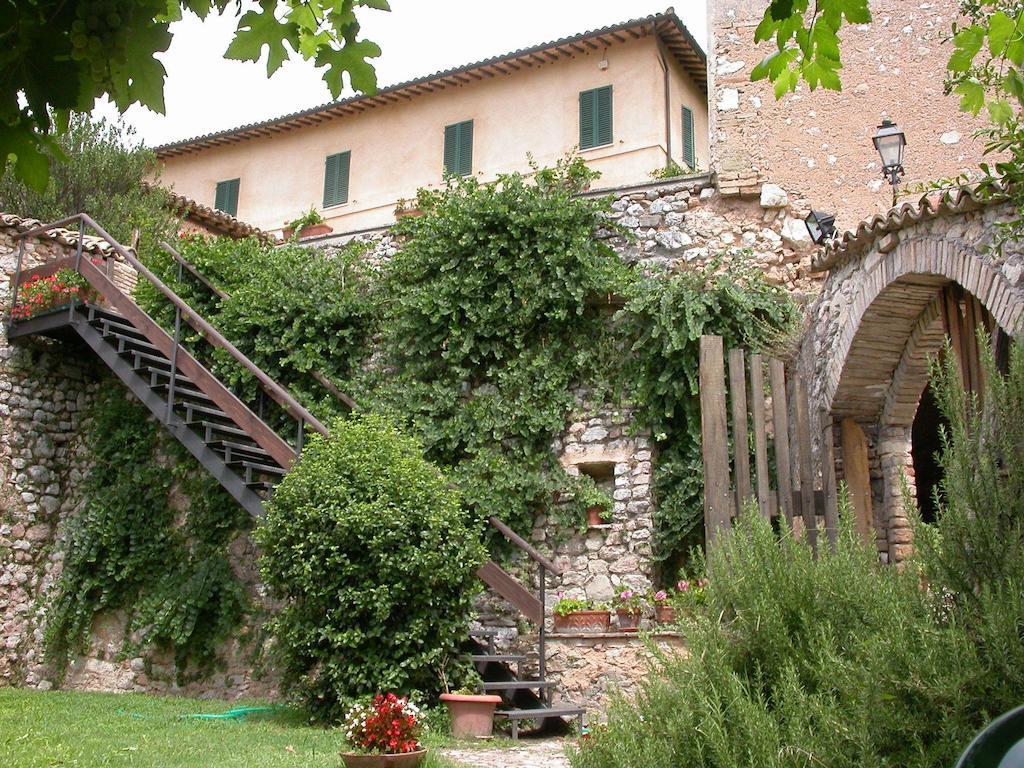 טרווי Agriturismo I Mandorli מראה חיצוני תמונה